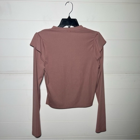 I JOAH Long sleeve ruffle top - Picture 5 of 6